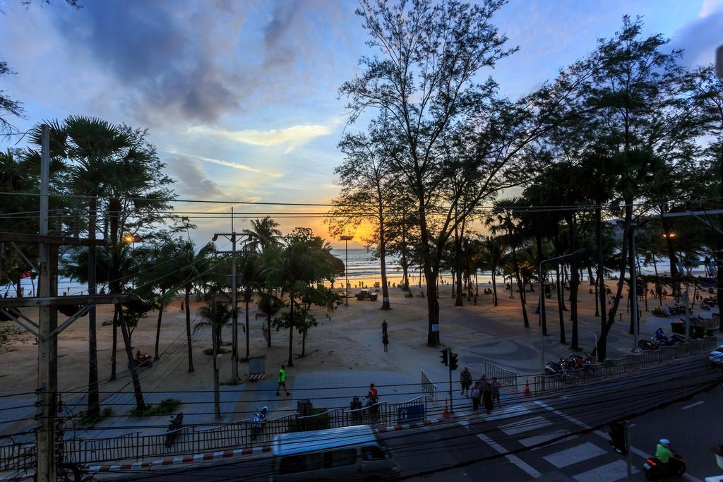 Patong Marina Hotel By Lofty Eksteriør billede